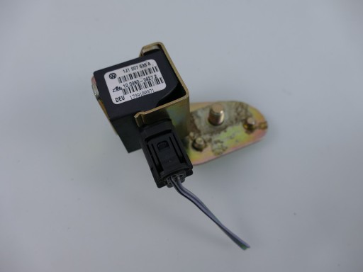 1J1907638A - Audi a3 8l 1.8 t esp датчик датчика vw golf module