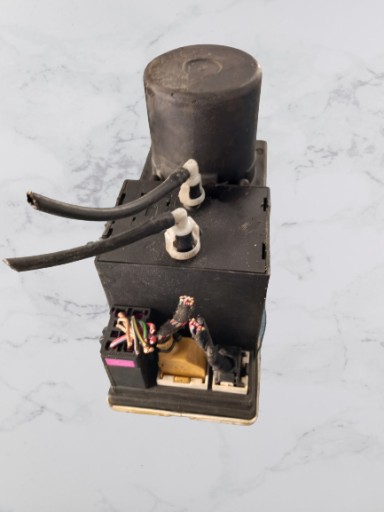 Насос центрального замка audi a4 b5 1998р