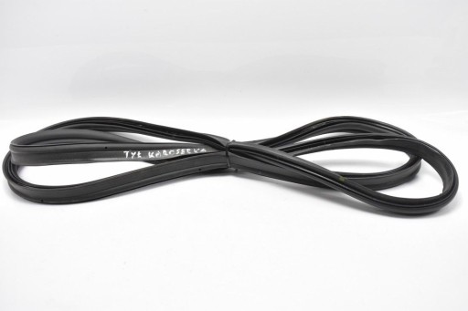 VOLVO XC40 17-ЗАДНЯЯ ЗАДНЯЯ КРЫШКА