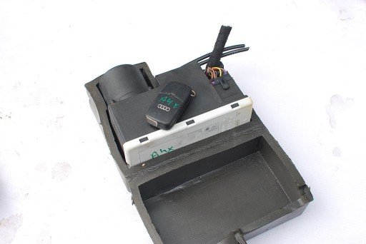 Блокировка насоса с дистанционным управлением 8d0862257b a4 b5 fl 99-01