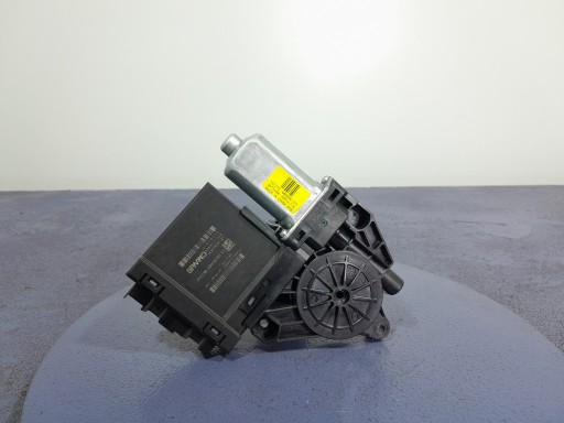 Электродвигатель переднего левого стекла volvo xc60 ii 31674755