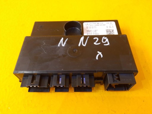 Mercedes w447 модуль двері a4479001307