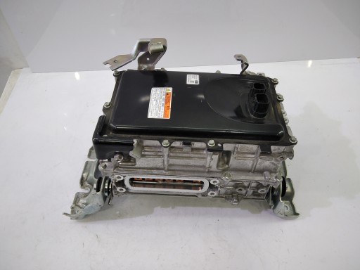 Конвертер toyota prius iv auris c-hr 69200-47242