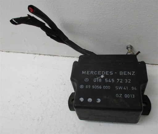 Реле свечей накаливания mercedes w202 0185457232