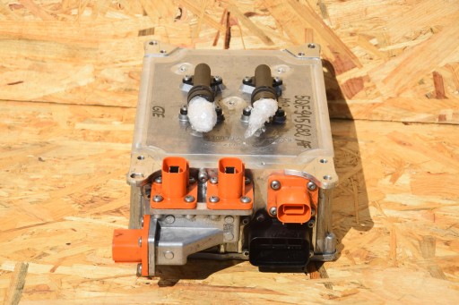 Модуль зарядного устройства 5qe915682af vw golf vii gte 18r