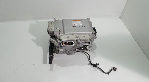 Lexus is 300h 2016 преобразователь аккумулятора g9200-30132