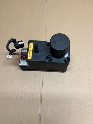 Насос центрального замка audi 80 b4 4a0862257f