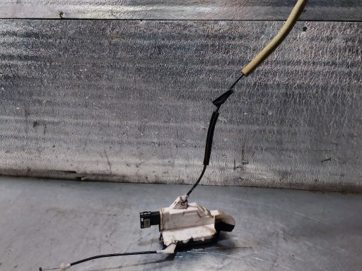 ЗАМОК ДВЕРІ ЛІВИЙ ПЕРЕДНІЙ PEUGEOT PARTNER 2008 828406