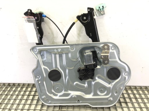 LORK574702 - Стеклоподъемник левый передний nissan qashqai j10 внедорожник 06-14