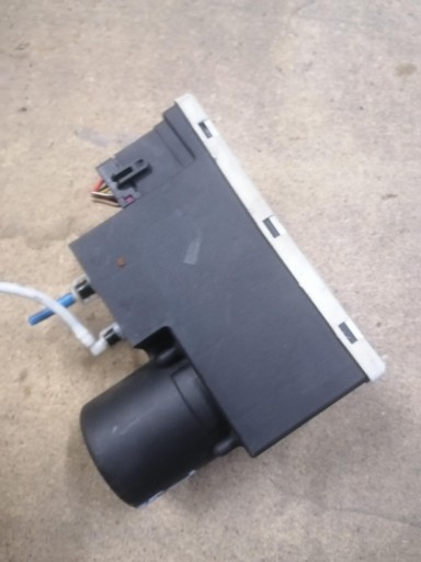 8D0862257B, 93059153 - Насос центрального замка audi a4 a3 a6 8d0862257b