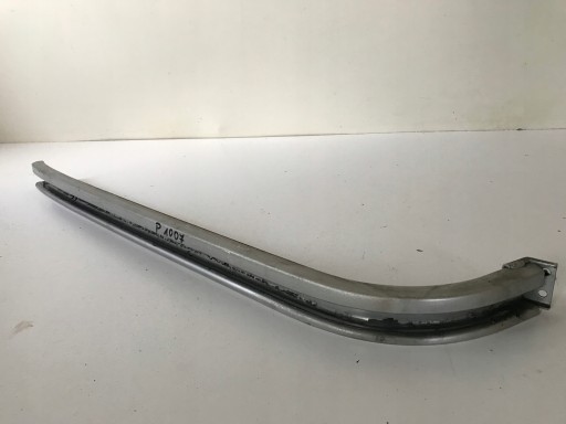 0000000000 - Peugeot 1007 1.4 B направляющая двери правая