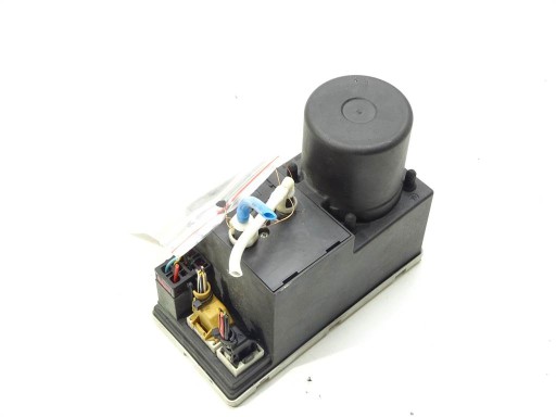 Насос центрального замка audi a3 8l 8d0862257b