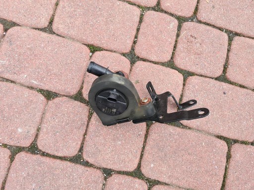 Насос циркуляции воды 2.0d opel insignia b 13592756