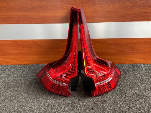 31655358/31655359 - Лампа задние фонари volvo xc60 ii сша