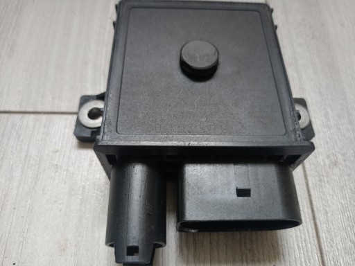 Реле свічки розжарювання bmw 780120102 beru 12v