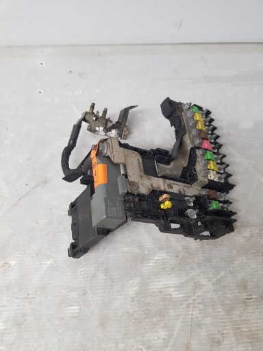 Модуль напруги акумулятора peugeot 508, клема 9665878080