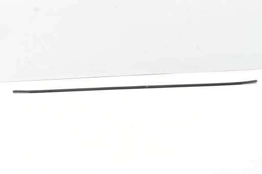 НАКЛАДКА НА КРЫШУ ПРАВАЯ ЗАГЛУШКА TOYOTA YARIS IV 20-