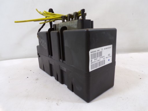 Насос центрального замка mercedes w220 2208000848 (1)