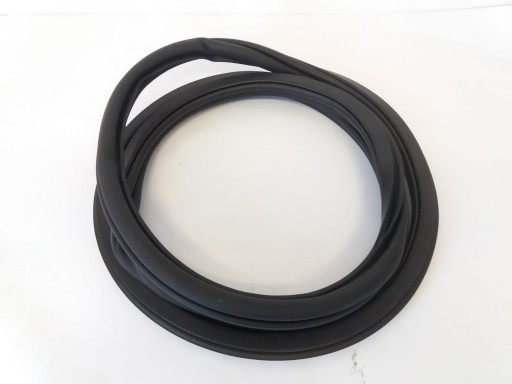 УПЛОТНИТЕЛЬ ДВЕРИ PP SKODA OCTAVIA III 5E0867366J