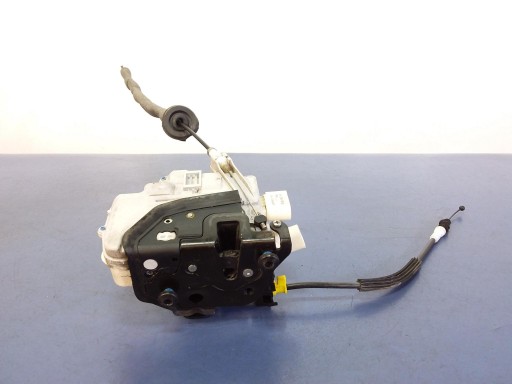 AUDI A7 4G замок двери передний левый 4G1837015