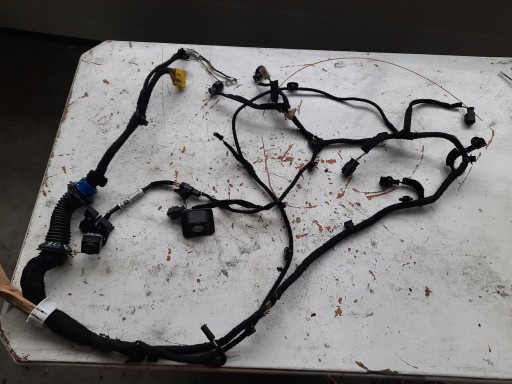 9812503980 9808403680 - Установка жгута проводов камеры заднего вида peugeot 308 ii t9