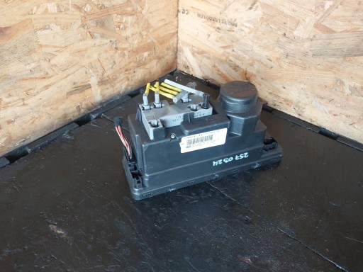 Насос центрального замка mercedes-benz e w210 2108002148