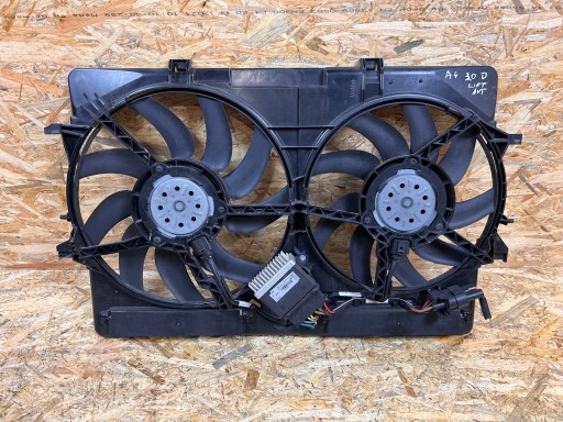 Вентилятор радиатора AUDI A4 B8 LIFT 3.0 8K0121003P