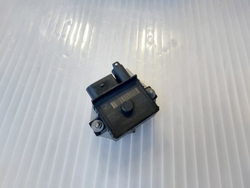 779800006 E90 - Контроллер свечей накаливания bmw e60 7798000 n47 oe