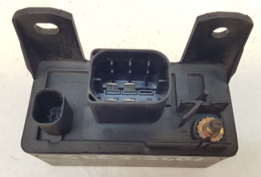 Mercedes clc 2.2 cdi реле свічок розжарювання орг