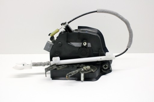 8253431 - BMW E46 компактный замок двери передний левый EU 7PIN