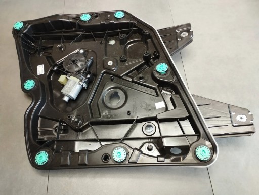 Skoda octavia mk4 механізм правого переднього скла 5e3837656a