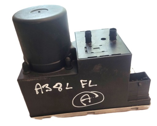 8D0862257 - Audi a3 8l ліфт насос центрального замка перевірено