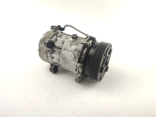КОМПРЕССОР КОНДИЦИОНЕРА SEAT TOLEDO II 1J0820803F