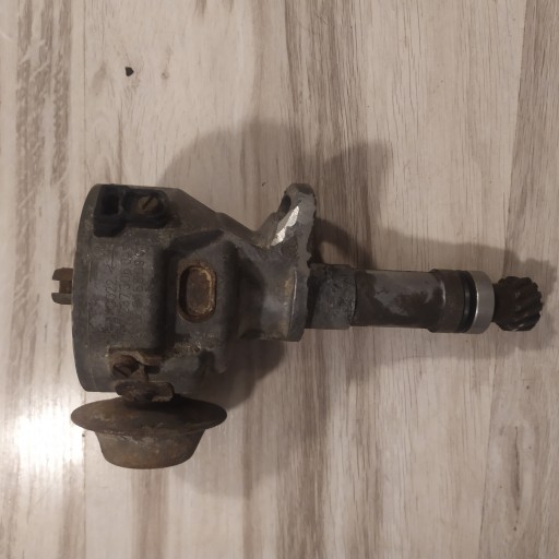 Mercedes w123w126 m110 устройство зажигания 0031580901