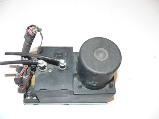 Насос центрального замка audi a3 a4 b5 8l0862257l