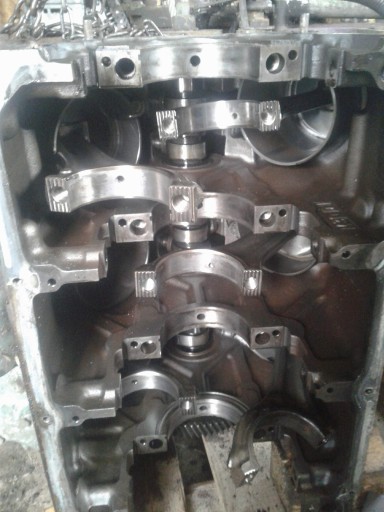 Блок, вал, двигун mercedes om441 om421 - запчастини