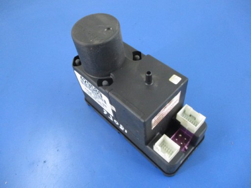 Насос центрального замка audi 80 b4 hella