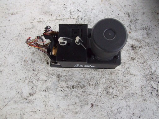 8L0862257 - Audi a4 b5 насос центрального замка 8l0862257e