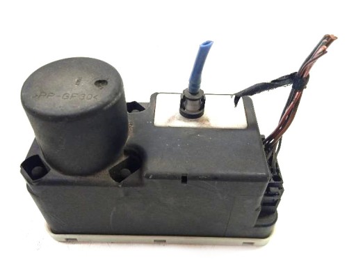 Насос центрального замка 1h0962257d vw polo iii