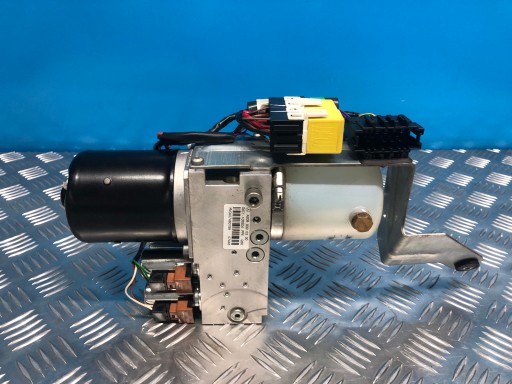 MERCEDES CLK W209 кабриолет насос крыши A2098000330