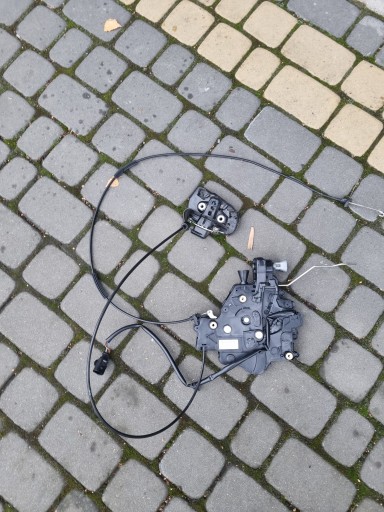 7H0 843 - Замок раздвижной двери VOLKSWAGEN T5 7h0843654br