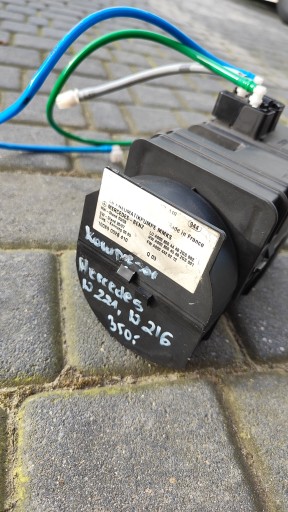 A0009002406 A0008005648 - Компрессор сиденья насоса mercedes cls w218 w212 w216 w221 a0008004448