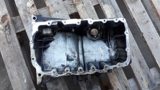 A4 B7 B6 масляний піддон 2.0 TDI 03G103603J BRE A6 C6