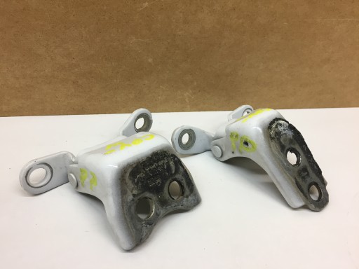 NH788P - HONDA CRV CR-V IV ДВЕРНЫЕ ПЕТЛИ ПРАВАЯ ПЕРЕДНЯЯ ПЕТЛЯ