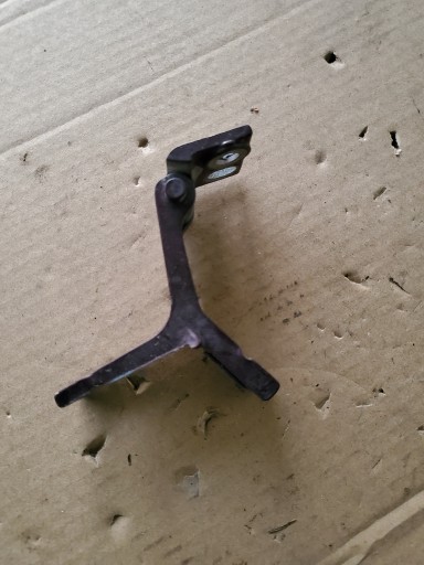 893831401 - ПЕТЛЯ ДВЕРИ ВЕРХНЯЯ ПРАВАЯ ЗАДНЯЯ ЗАДНЯЯ AUDI 80 B-4