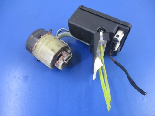 Mercedes w168 насос центрального замка 1688000148