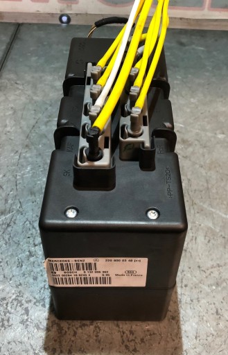 A2208000348 - Mercedes w220 насос центрального замка 2208000348