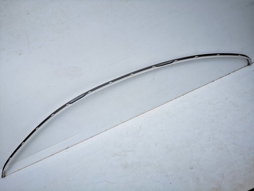 3C8854701D 3C8854702D - VW PASSAT CC 3C8 НАКЛАДКА НА ДАХ ХРОМ ПРАВА