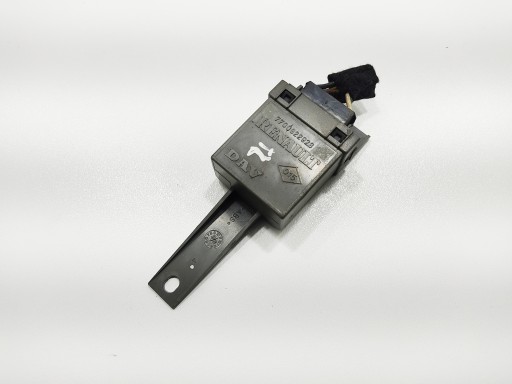 МОДУЛЬ СТЕКЛОПОДЪЕМНИКА ЛЕВЫЙ TRAFIC VIVARO 7700822928 2001-2006