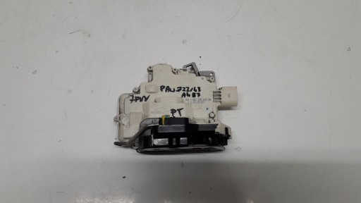 8E0 839 - AUDI A4 B7 замок двери правый задний 8E0839016AA